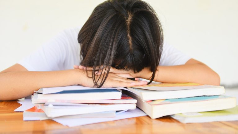Quick & Effective Tips to Reduce Stress Before an Exam